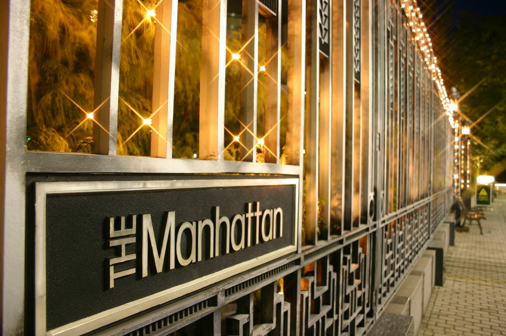 Hotel The Manhattan Chiba Exterior photo